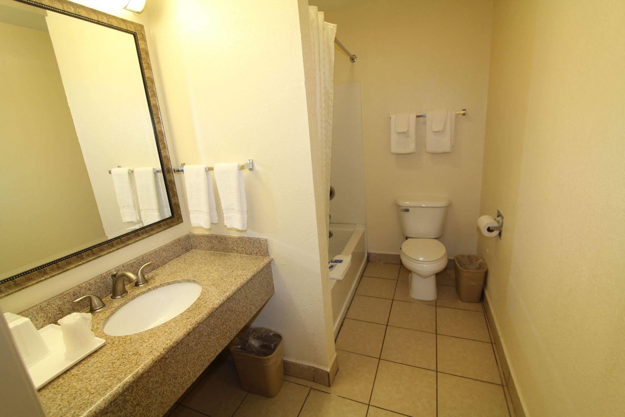 Comfort Inn South Padre Island Exterior foto